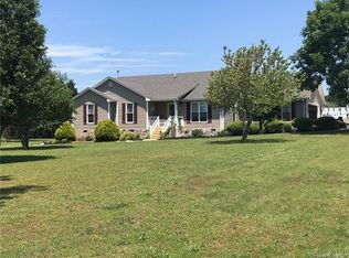 416 Mock Mill Rd, Statesville, NC 28677