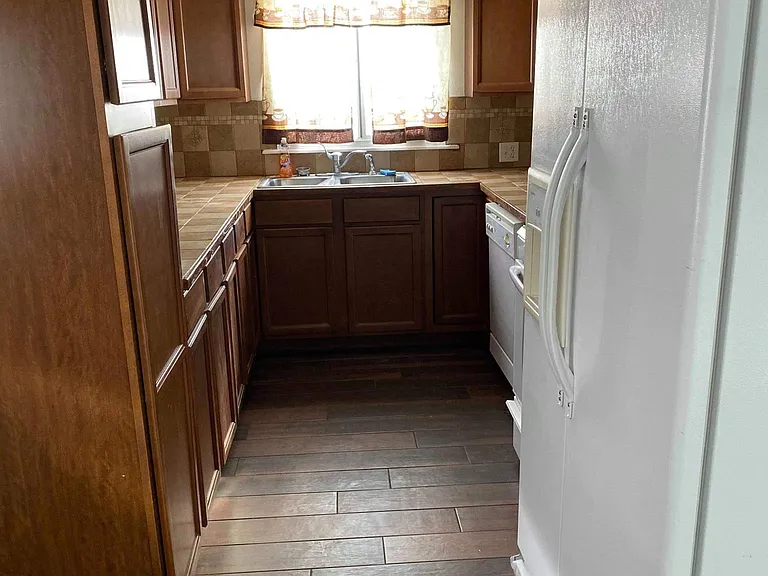 5589 Hunt Ct — Photo 10