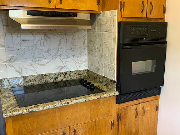 3rd image of 12 Clinton St #14