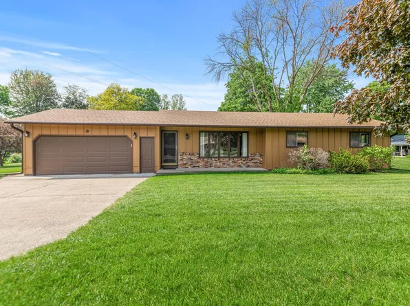 1918 Noble Rd, Arden Hills, MN 55112