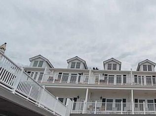 44 Bay St #B202, Westerly, RI 02891