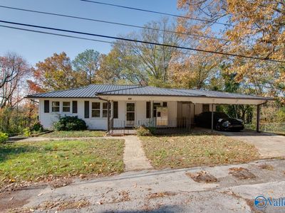 2201 Clift St NW, Huntsville, AL, 35810