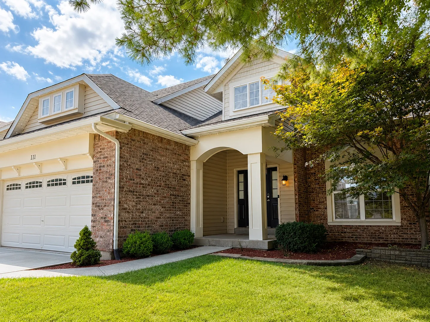 111 Berry Manor Cir — Photo 4