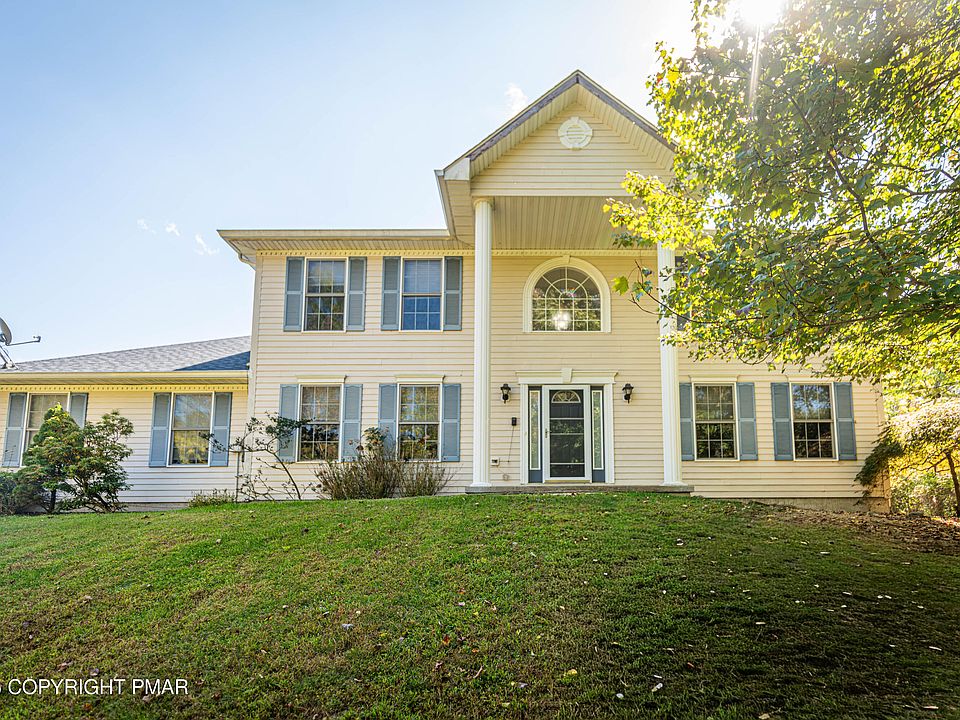 1st image of 52 Carly Ct