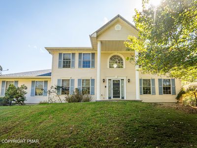 52 Carly Ct, East Stroudsburg, PA, 18301