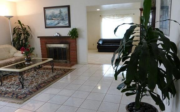 4th image of 1866 Seville Way