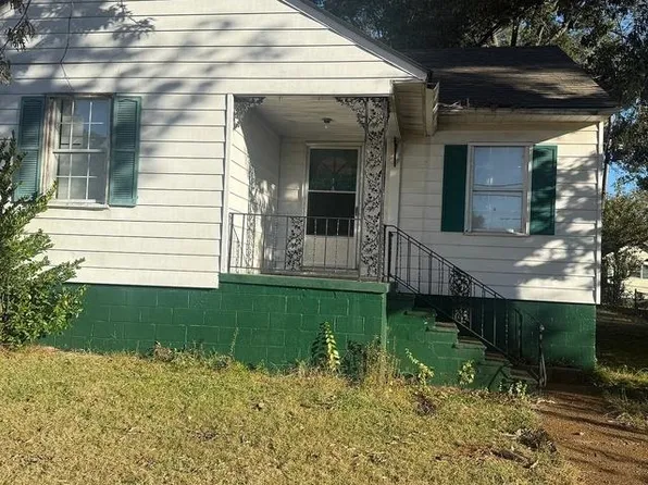1409 Frey Ave, Sheffield, AL 35660