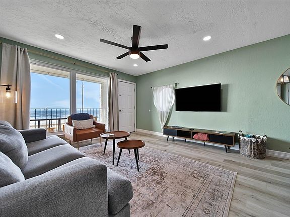 5th image of 7600 Seawall Blvd #206
