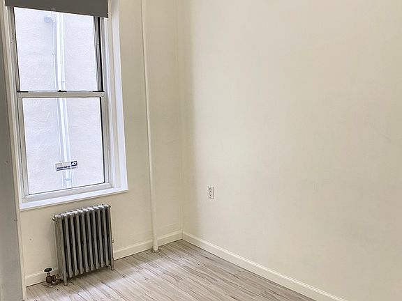 4th image of 32-39 43rd St #1