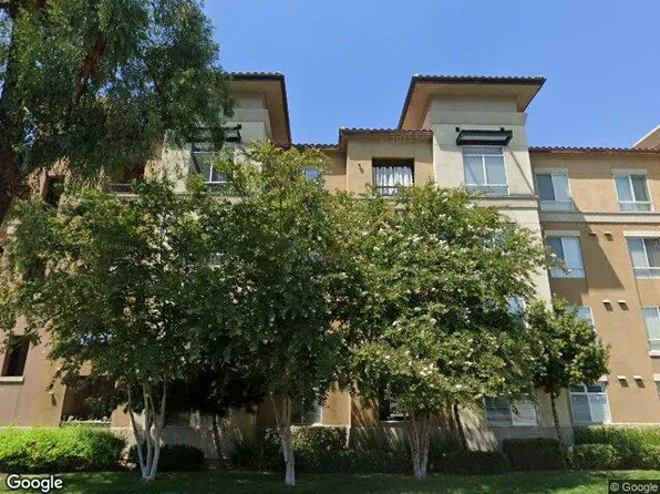 24535 Town Center Dr APT 6104, Santa Clarita, CA 91355