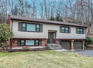 78 Longfellow Rd, Shelton, CT 06484