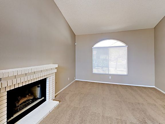 2nd image of 1460 Harmony Hill Dr