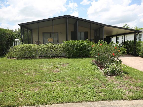 3rd image of 184 Bimini Cay Cir
