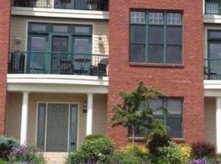 237 N Lakeshore Blvd, Marquette, MI 49855