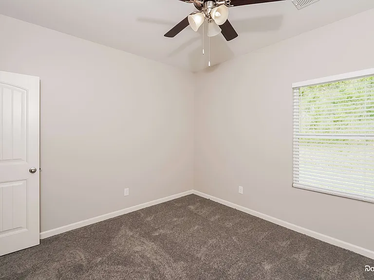 6369 Southern Trace Dr — Photo 8