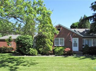 6109 James Rd, Oregon, OH 43616