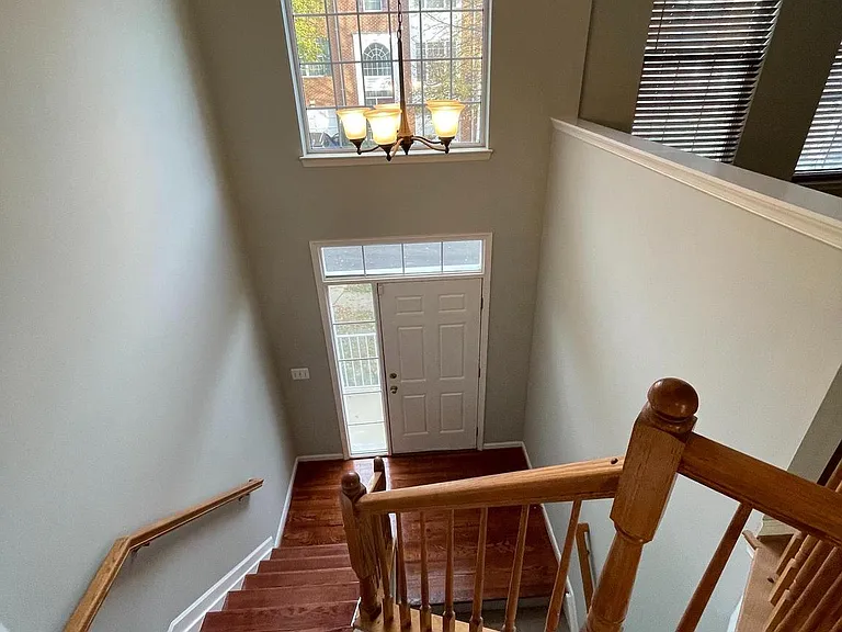 4106 Hazelwood Ct — Photo 3