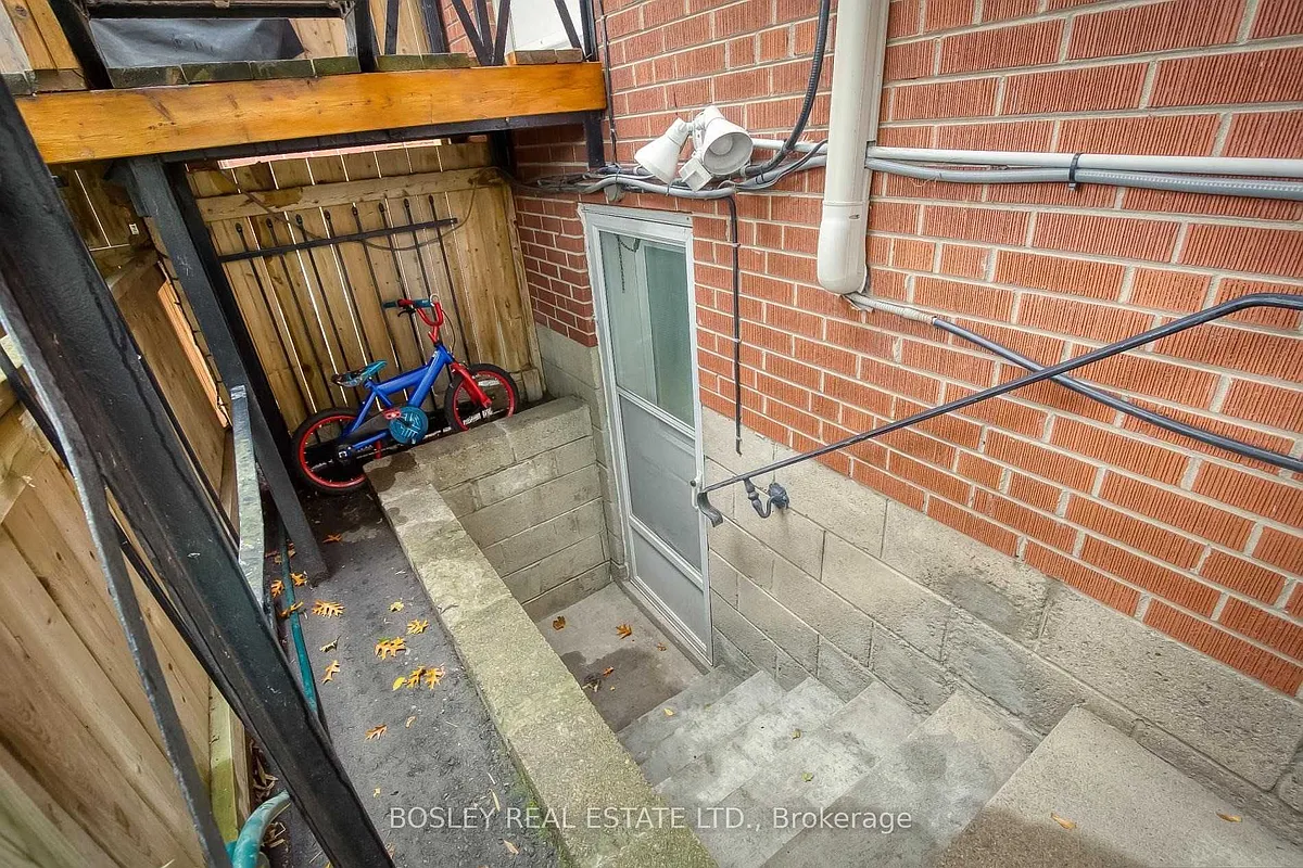 Building Photo - 144 Evelyn Ave #LOWER