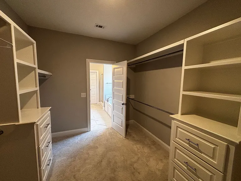310 Candlewood Ct — Photo 8