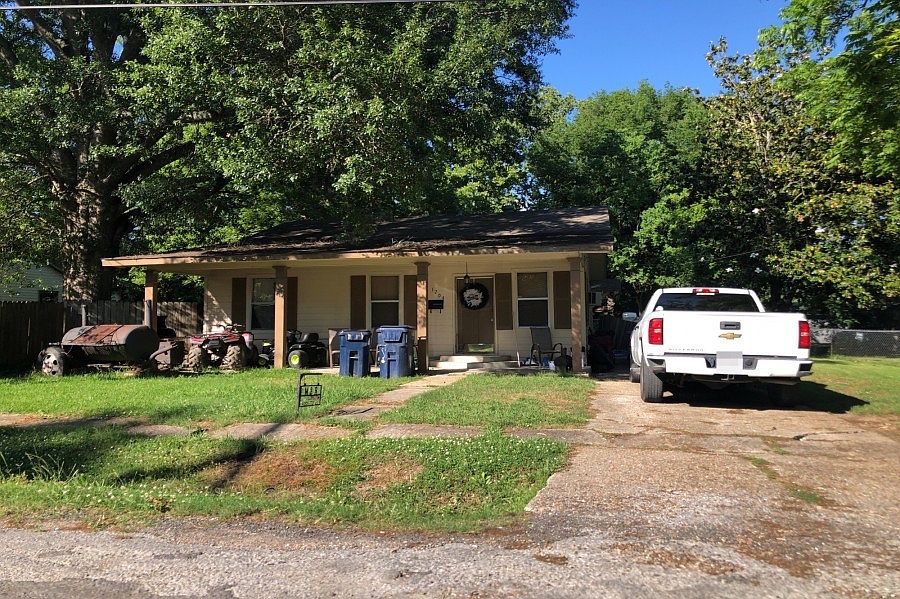 1204 Louisiana St, Tallulah, LA 71282 Zillow