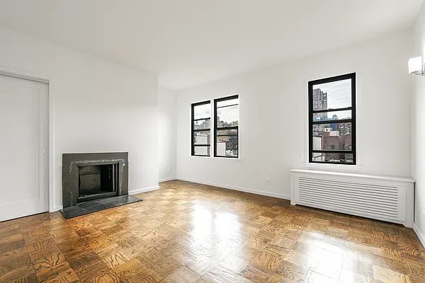 Rented by Bond New York | media 1