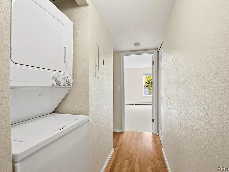 7448 Singing Hills Ct — Photo 13