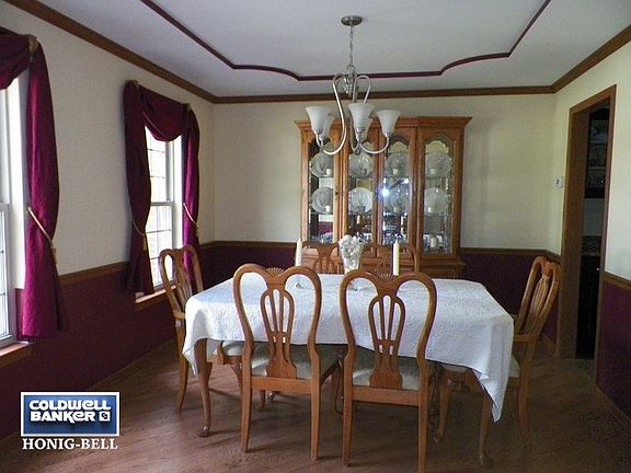 5th image of 5006 Saint Andrews Dr