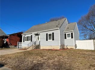 7 Ruzzi St, Cranston, RI 02920