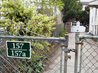 157 Hamilton St #A, Cambridge, MA 02139