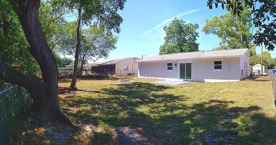 812 Starke Lake Cir