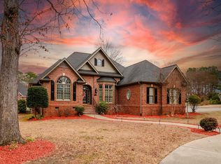 2801 Stonewalk Ct, Zebulon, NC 27597