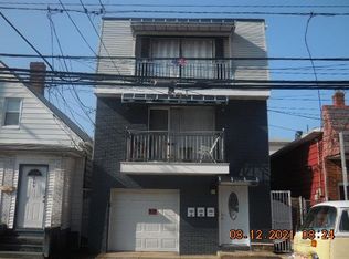 571 61st St APT 2, West New York, NJ 07093