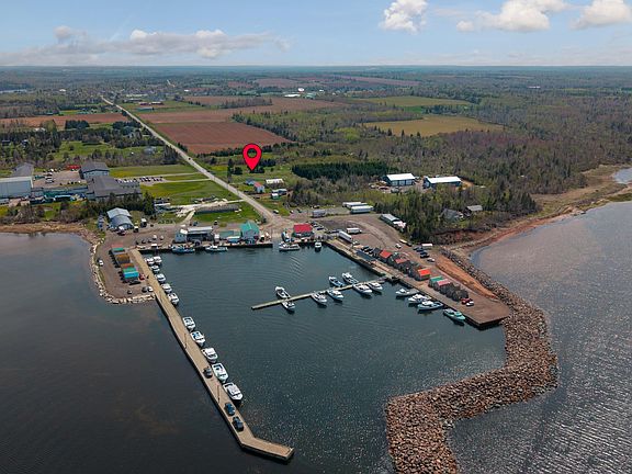 3rd image of 325 Red Head Rd