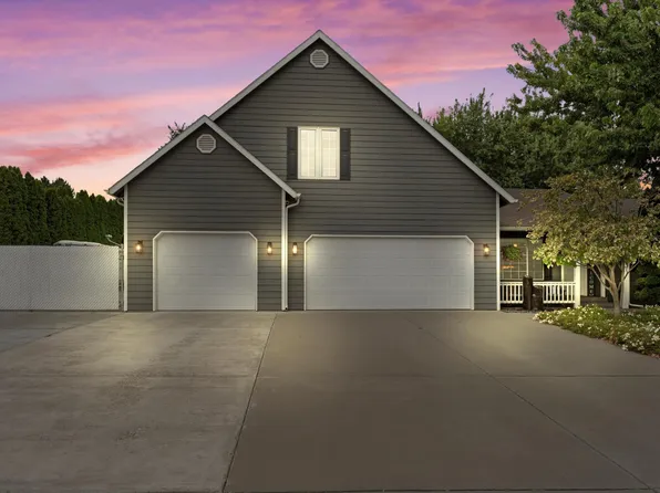 4623 E Mountain Rd, West Richland, WA 99353