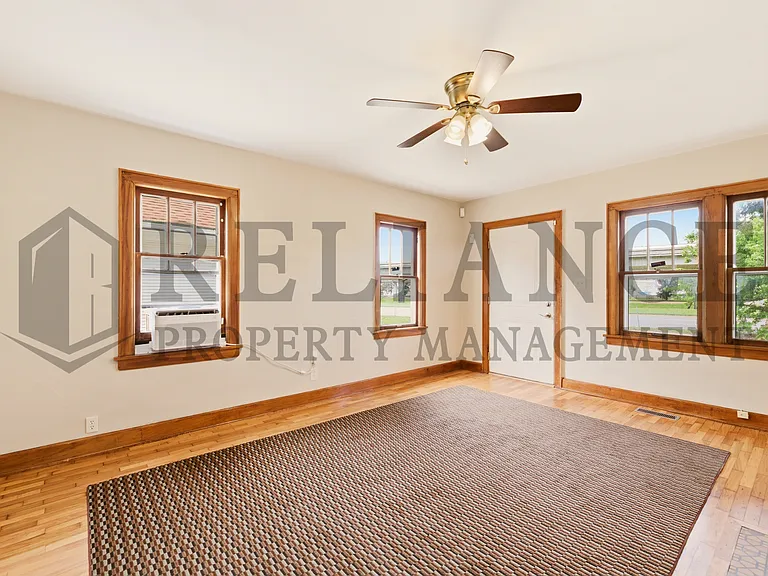 224 N Minnesota St — Photo 12