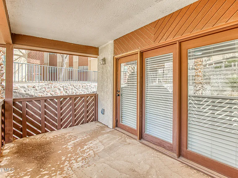 421 Irondale Dr #B — Photo 80