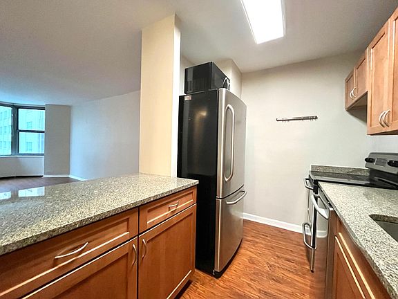 2nd image of 535 N Michigan Ave APT 1806