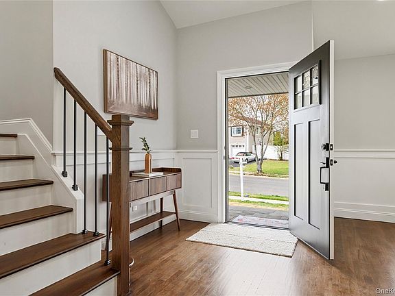 2nd image of 16 Eleanor Road