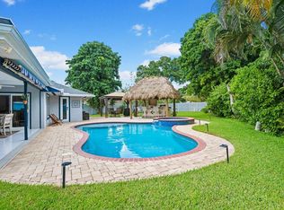12139 Big Cone Ct, Wellington, FL 33414