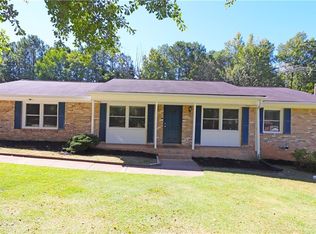 208 Canterbury Walk, Bremen, GA 30110