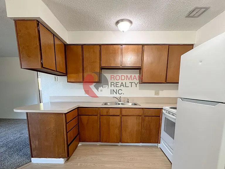 838 9th Ave #AVENUE;-848 — Photo 7
