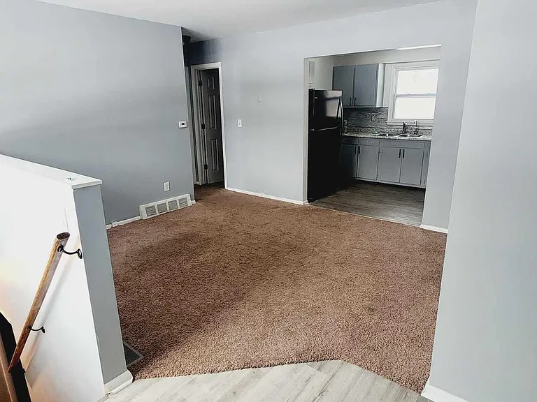426 Dorset St — Photo 2