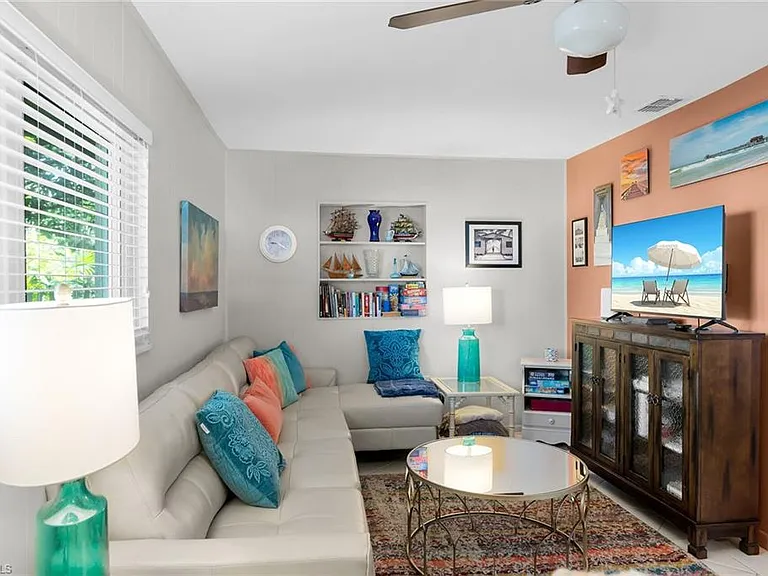 1337 Wisconsin Dr — Photo 15