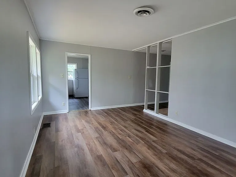 308 S Cottage Grove Ave — Photo 14