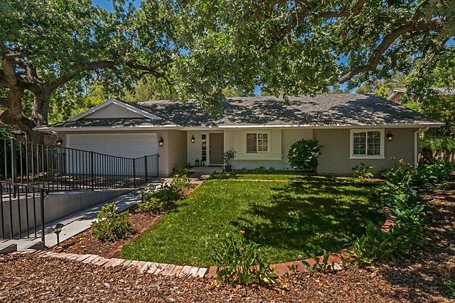 1275 E Hillcrest Dr