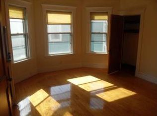 1 Faneuil Hall Sq #1, Boston, MA 02109