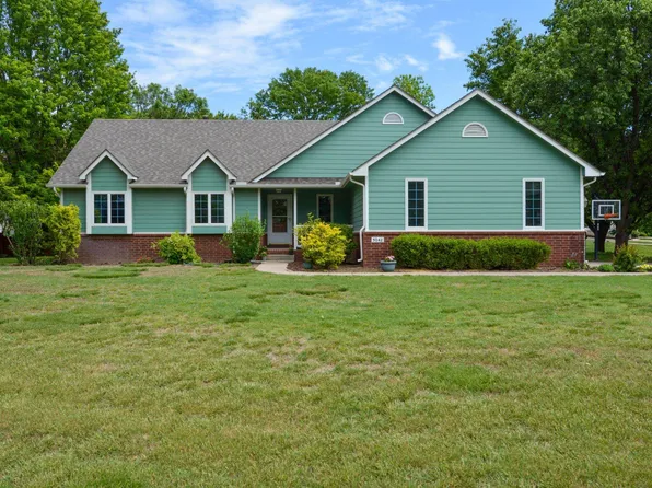 5042 N Primrose Ct, Wichita, KS 67219