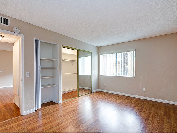 5th image of 22896 Hilton Head Dr Unit 317