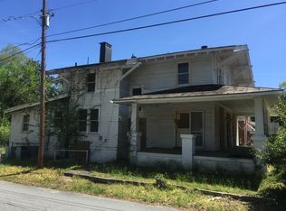1011 Saint David St, Tarboro, NC 27886