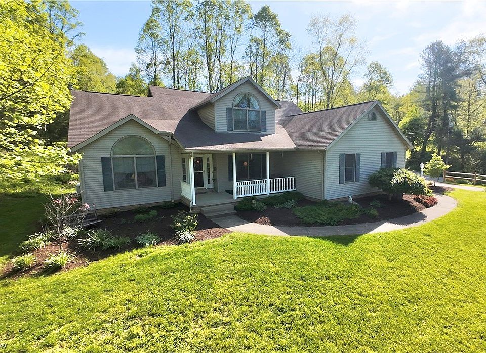 1st image of 7714 Lucerne Dr
